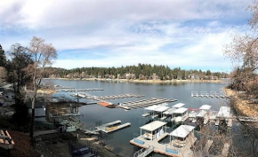 Lakefront Condo home
